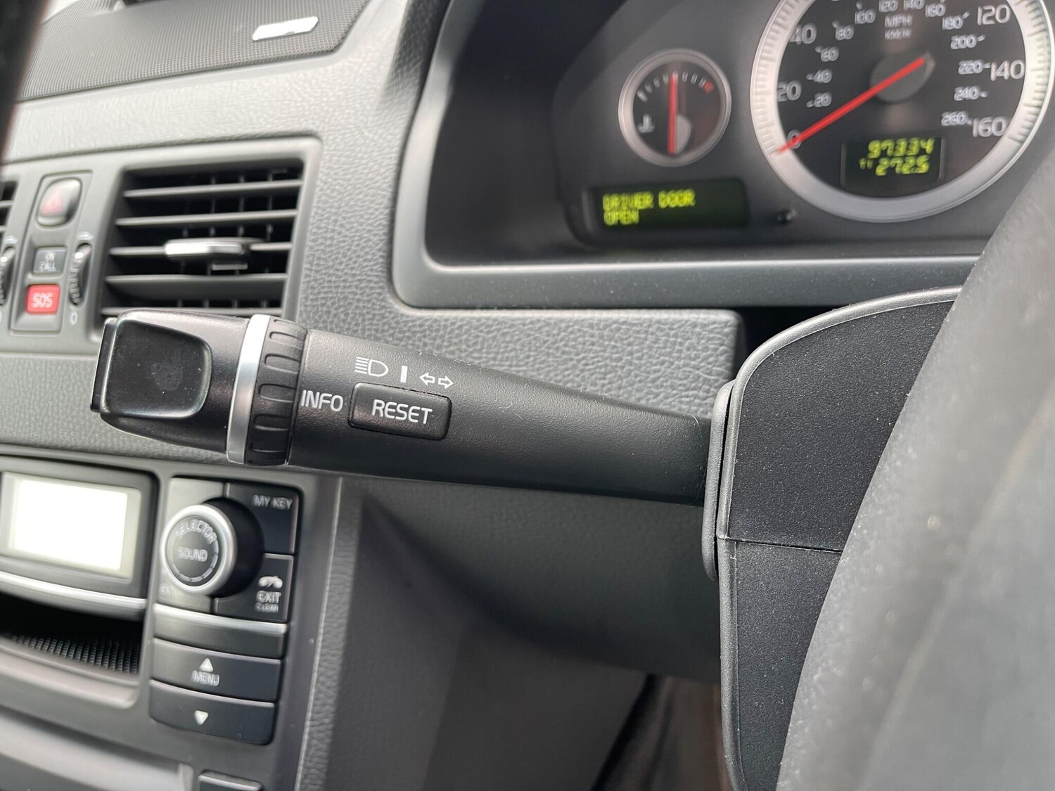 Used Volvo XC90 for sale - 78214244: Photo 28