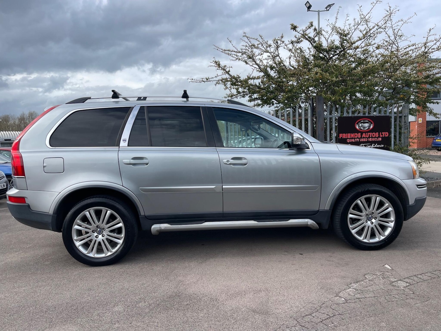 Used Volvo XC90 for sale - 78214244: Photo 3