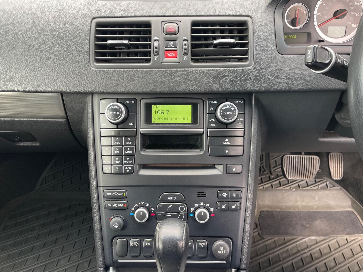 Used Volvo XC90 for sale - 78214244: Photo 35