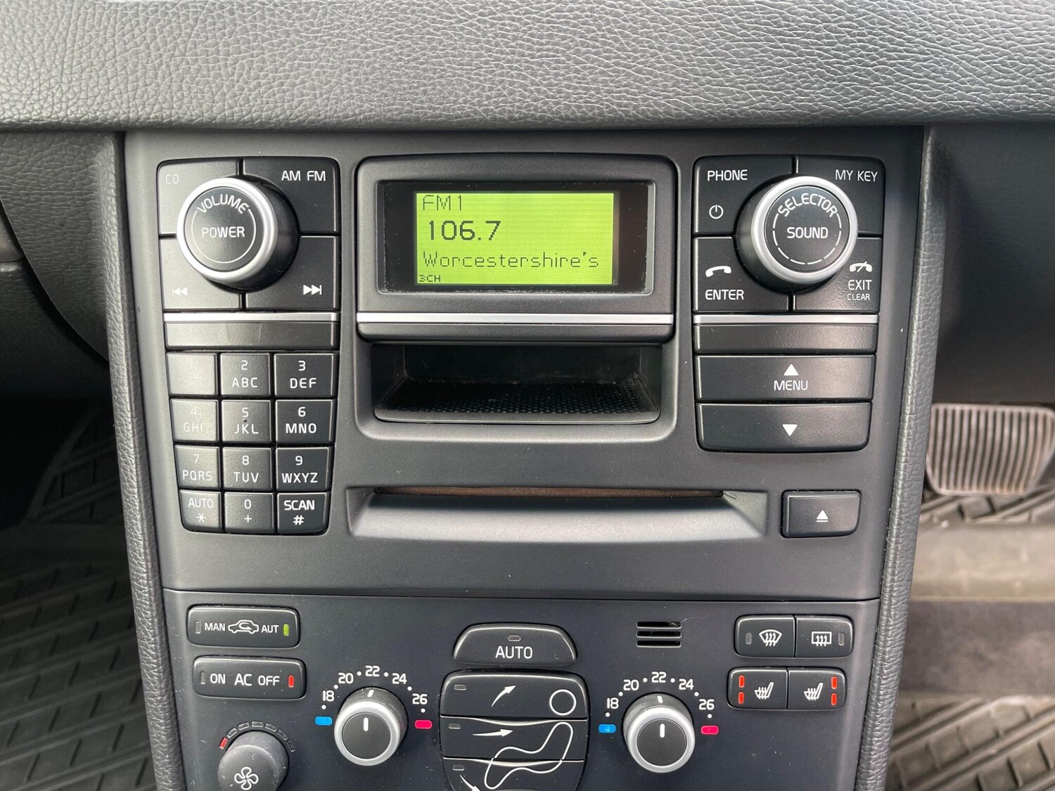 Used Volvo XC90 for sale - 78214244: Photo 36