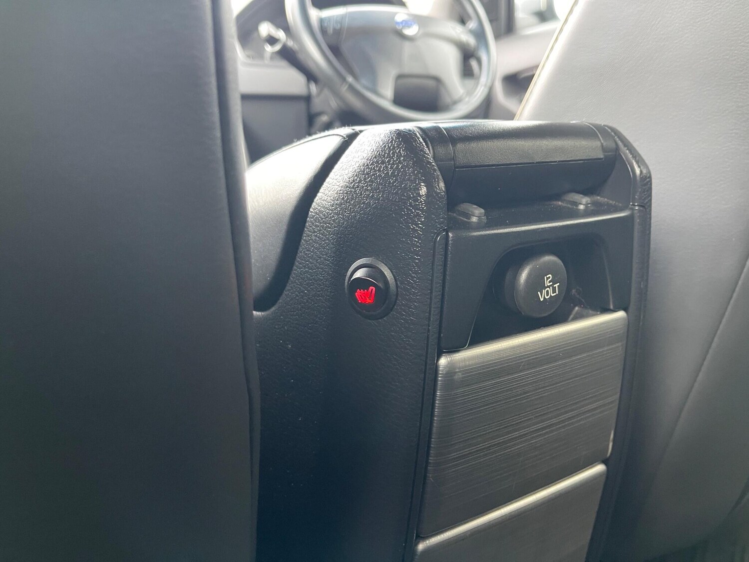 Used Volvo XC90 for sale - 78214244: Photo 48