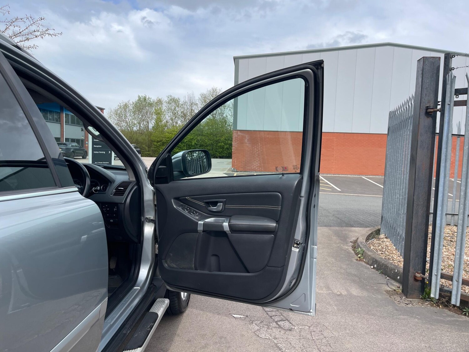 Used Volvo XC90 for sale - 78214244: Photo 53