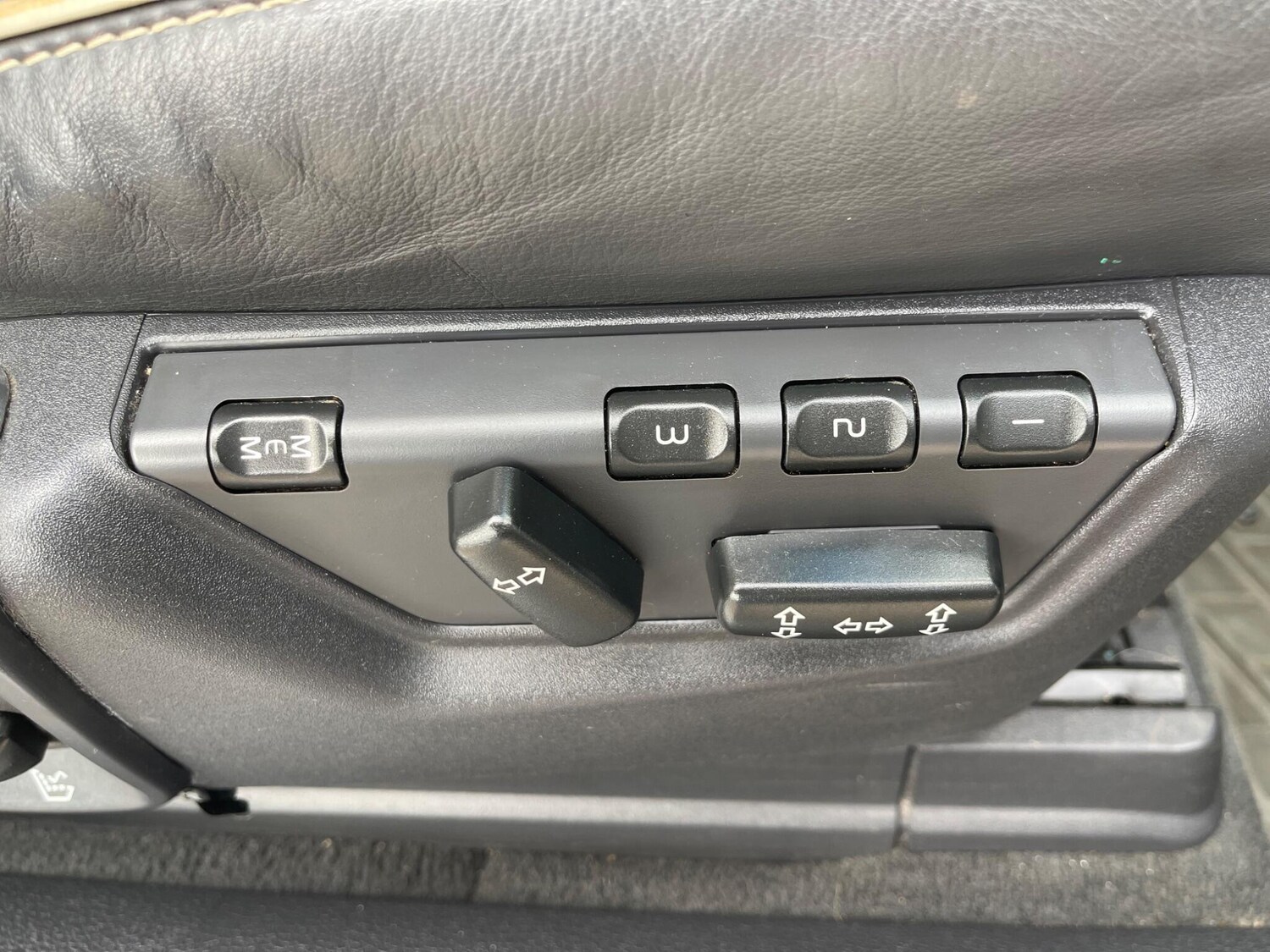 Used Volvo XC90 for sale - 78214244: Photo 55