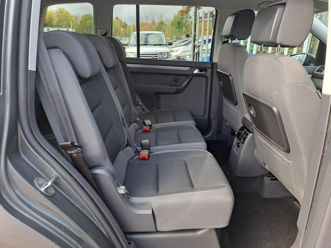 Used Volkswagen Touran 2015 for sale - 76336826: Photo 12