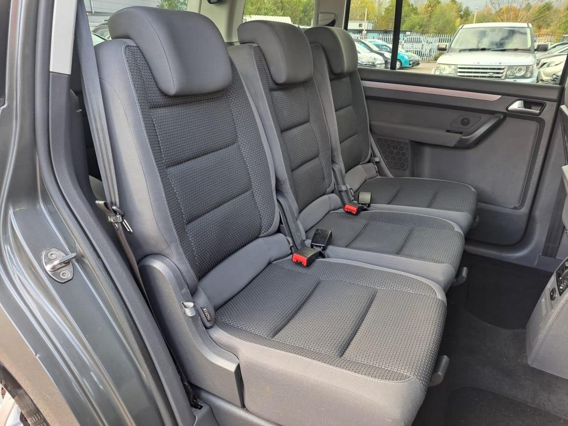 Used Volkswagen Touran 2015 for sale - 76336826: Photo 13