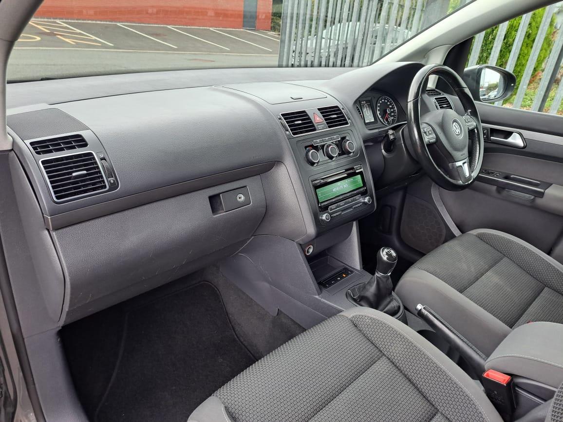 Used Volkswagen Touran 2015 for sale - 76336826: Photo 17