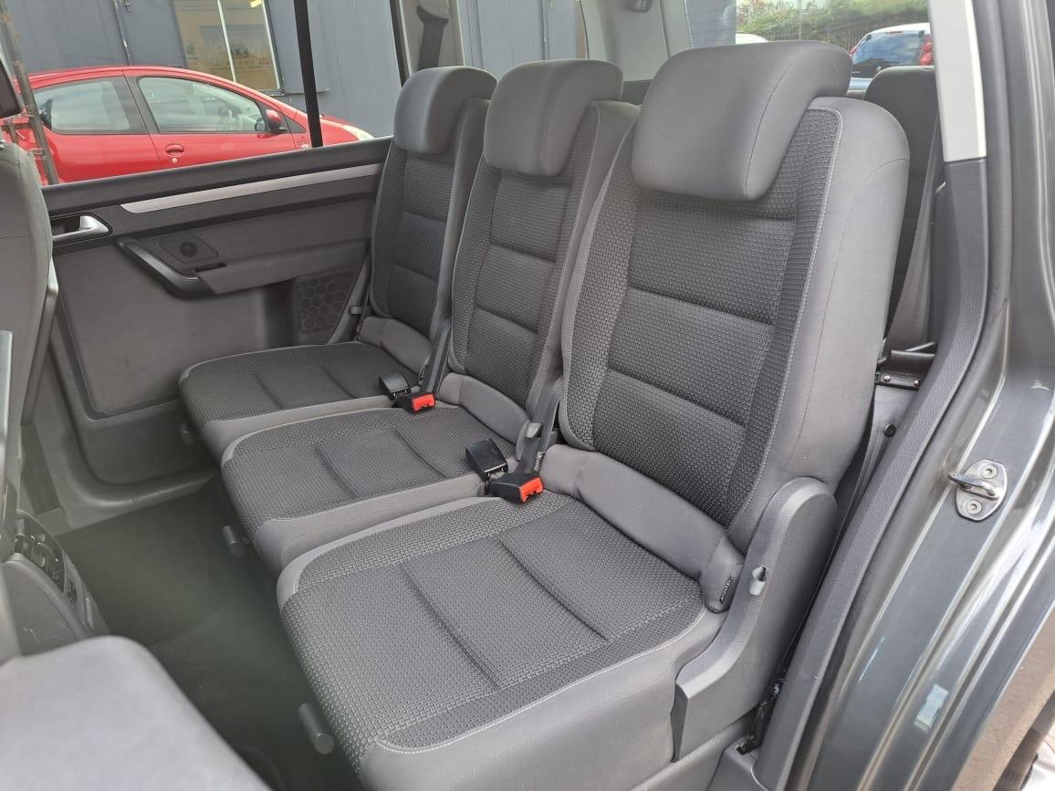 Used Volkswagen Touran 2015 for sale - 76336826: Photo 21
