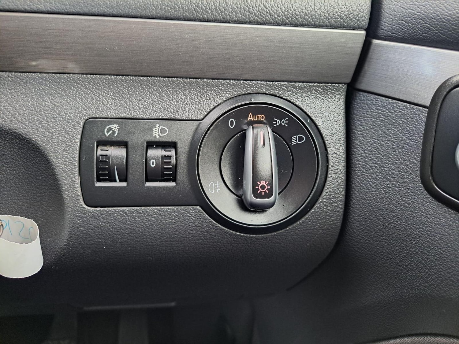 Used Volkswagen Touran 2015 for sale - 76336826: Photo 50