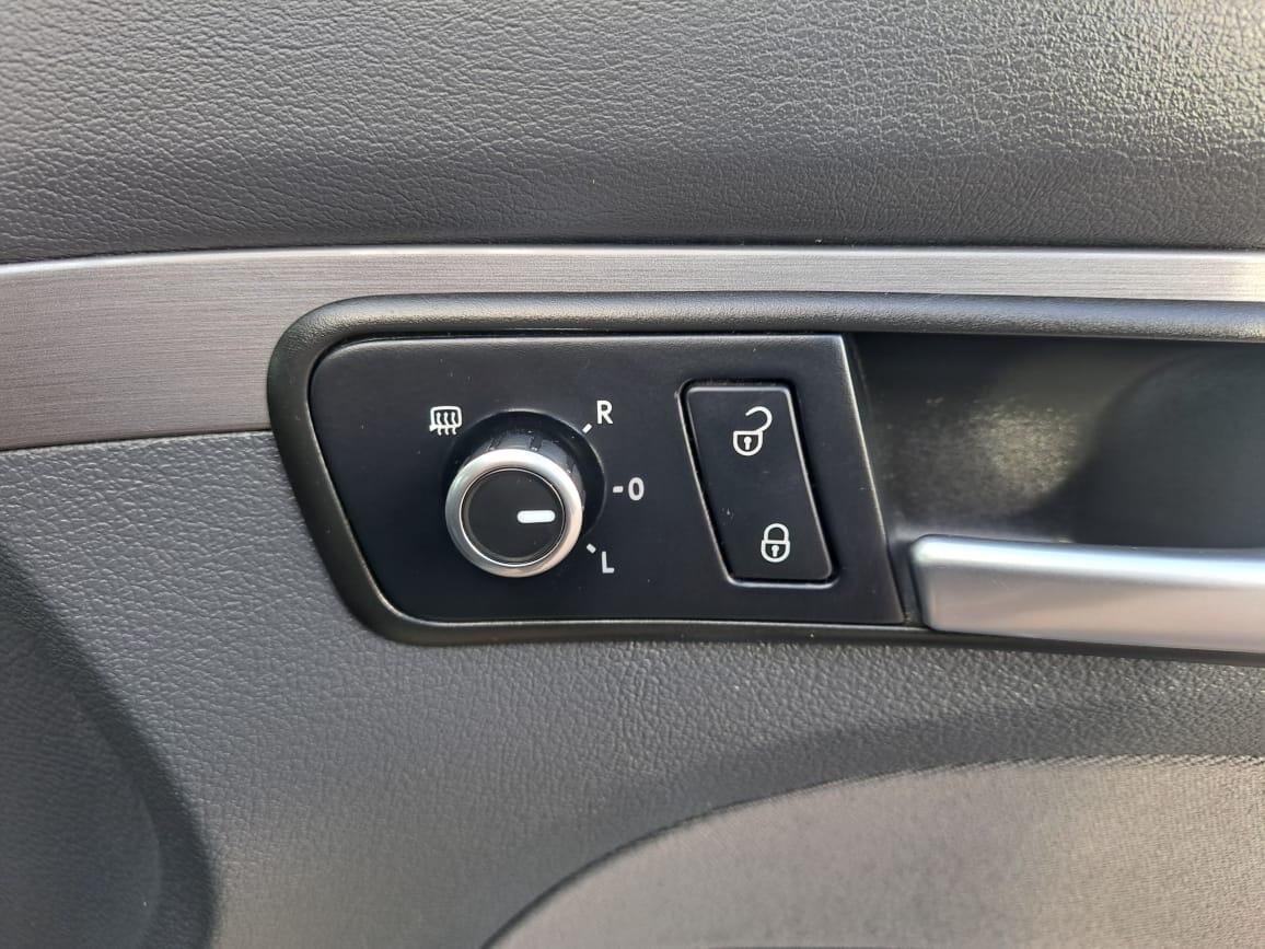 Used Volkswagen Touran 2015 for sale - 76336826: Photo 52