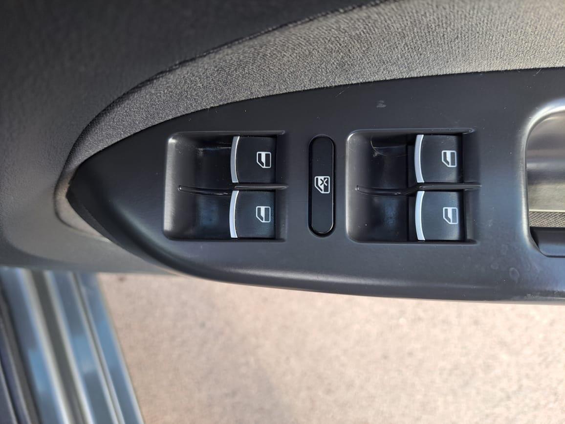 Used Volkswagen Touran 2015 for sale - 76336826: Photo 53