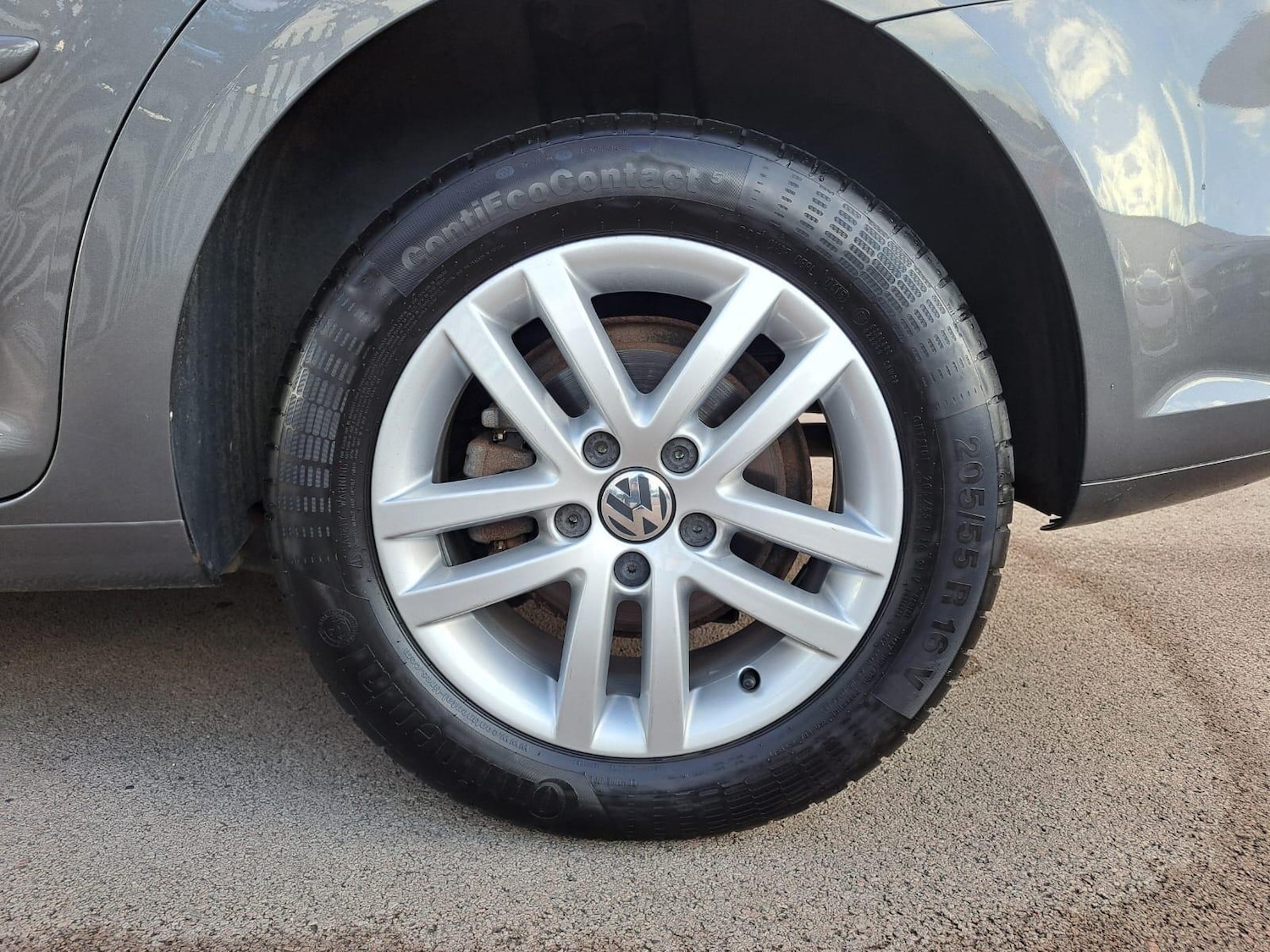Used Volkswagen Touran 2015 for sale - 76336826: Photo 75