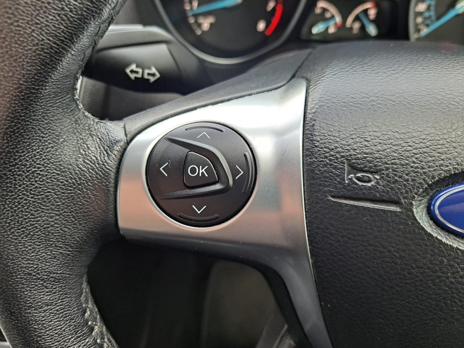 Used Ford Focus 2012 for sale - 76633390: Photo 23