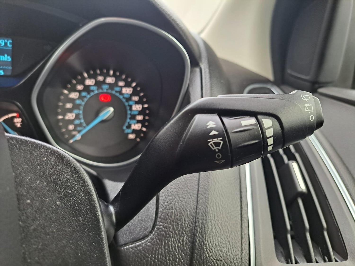 Used Ford Focus 2012 for sale - 76633390: Photo 27