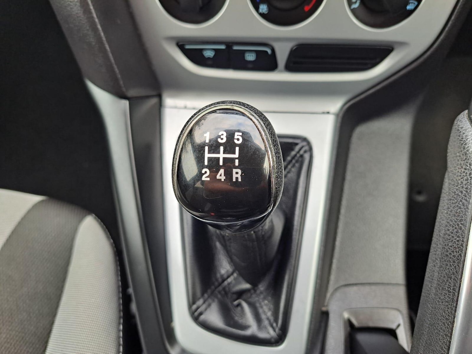 Used Ford Focus 2012 for sale - 76633390: Photo 38