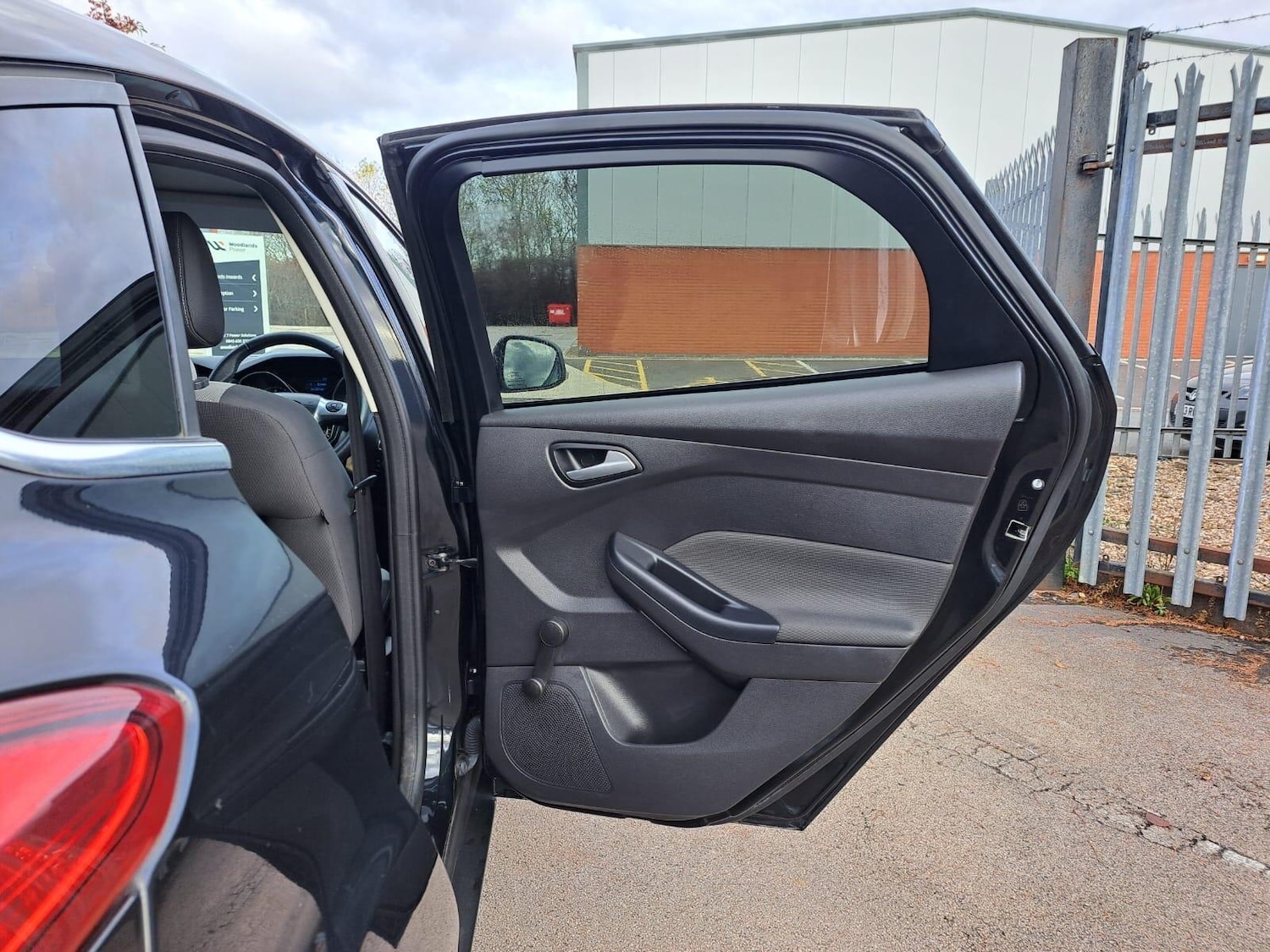 Used Ford Focus 2012 for sale - 76633390: Photo 47