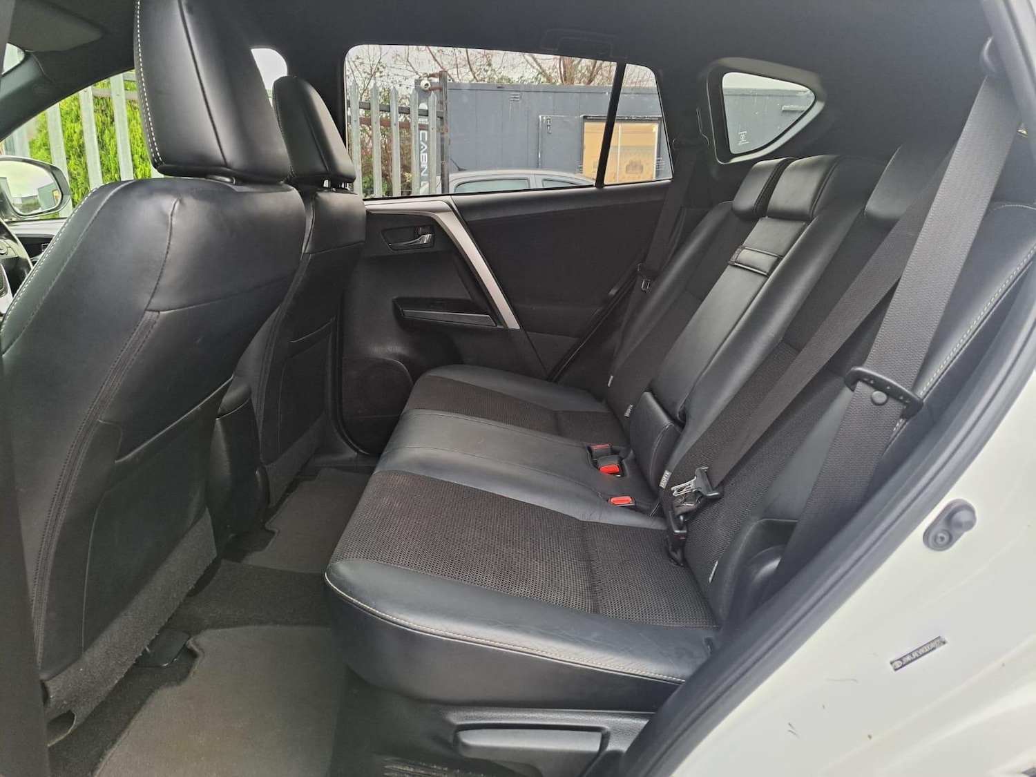 Used Toyota RAV4 2016 for sale - 77066975: Photo 20