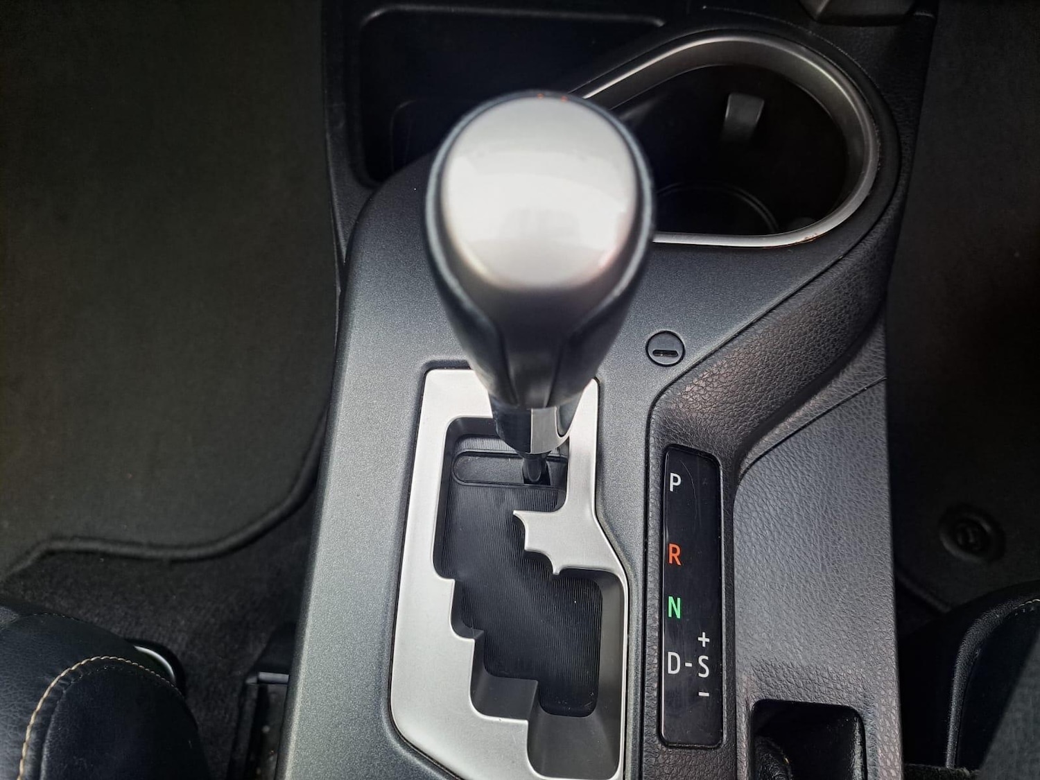 Used Toyota RAV4 2016 for sale - 77066975: Photo 30