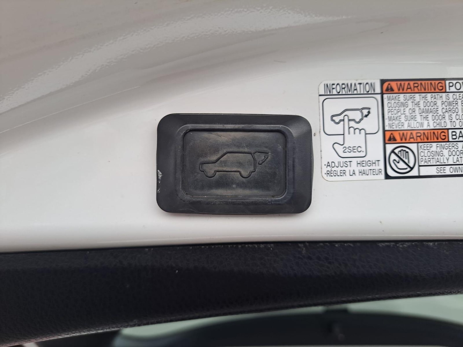 Used Toyota RAV4 2016 for sale - 77066975: Photo 70