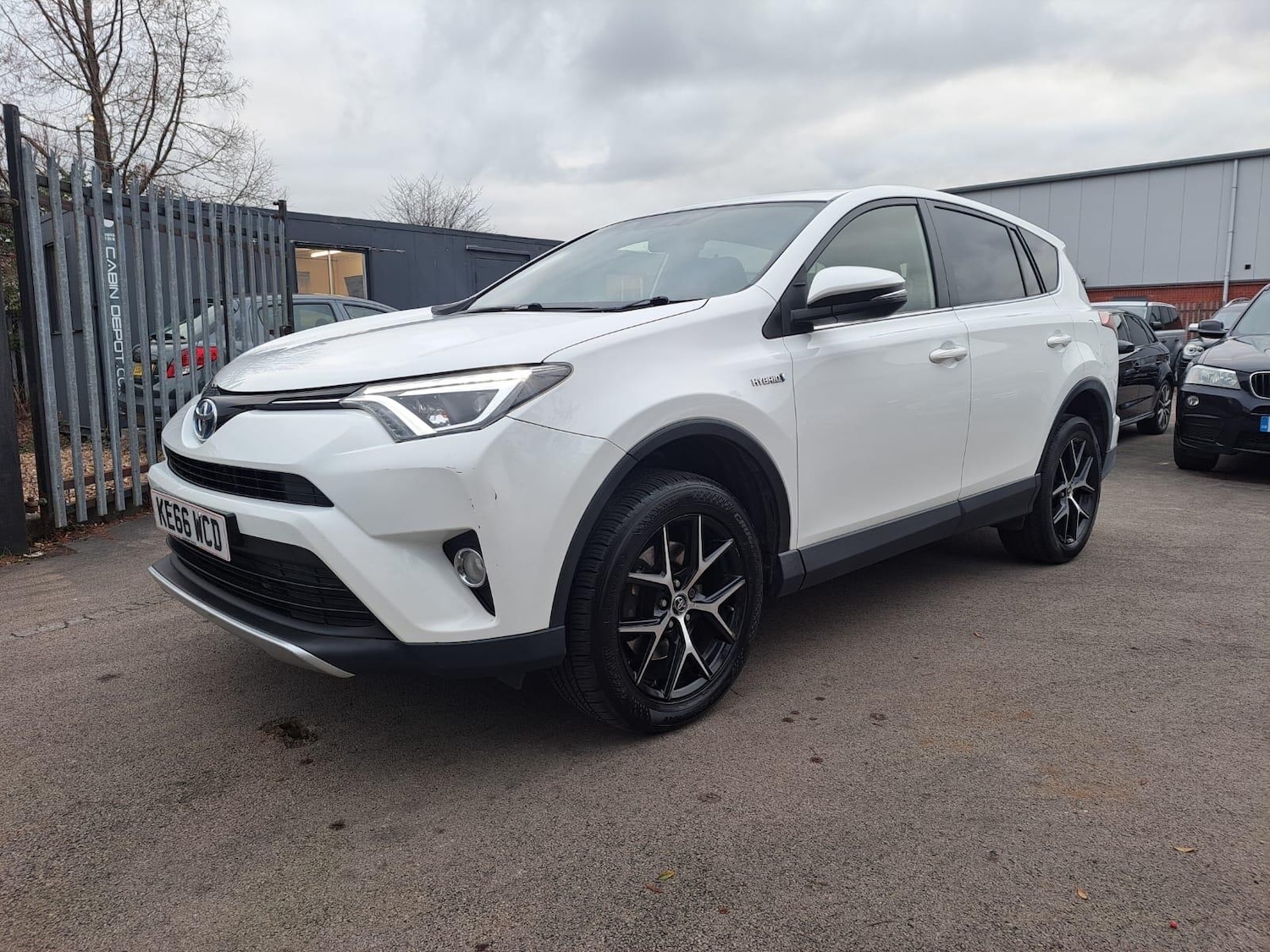 Used Toyota RAV4 2016 for sale - 77066975: Photo 8