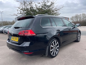 Used Volkswagen Golf 2016 for sale - 77793604: Photo