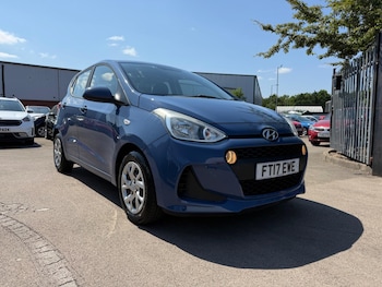 Used Hyundai i10 2017 for sale - 79181780: Photo