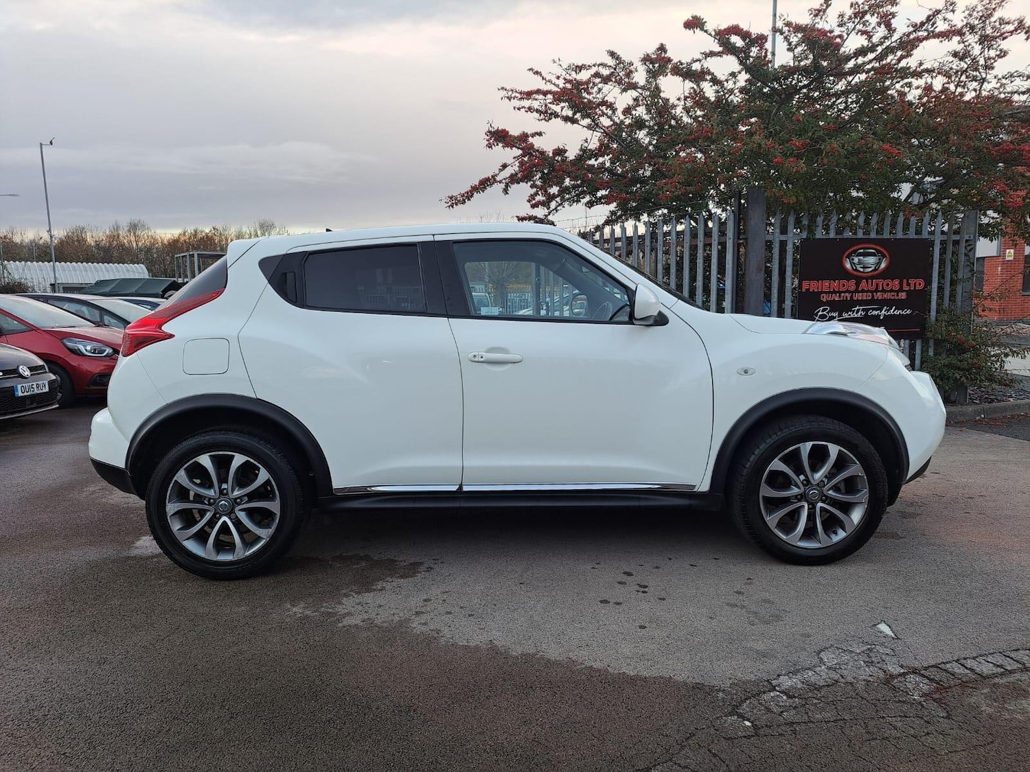 Used Nissan Juke 2013 for sale - 76849658: Photo 3