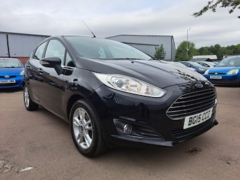 2015 (15) - 1.25 Zetec Euro 6 5dr
