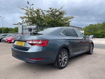 Used Skoda Superb 2015 for sale - 75363074: Photo