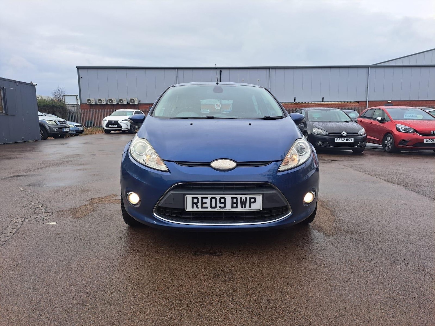 Used Ford Fiesta 2009 for sale - 77015493: Photo 2