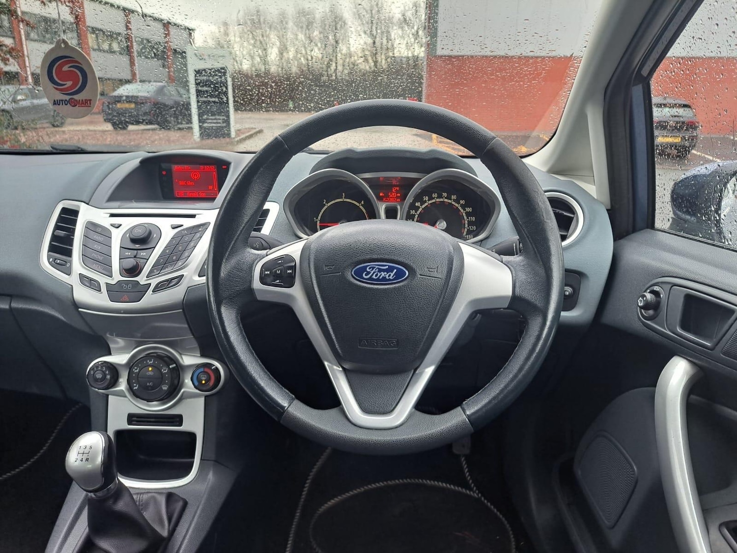 Used Ford Fiesta 2009 for sale - 77015493: Photo 22