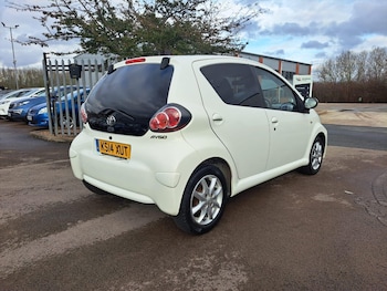Used Toyota AYGO 2014 for sale - 77496640: Photo