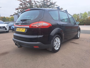 Used Ford S-Max 2010 for sale - 76295387: Photo