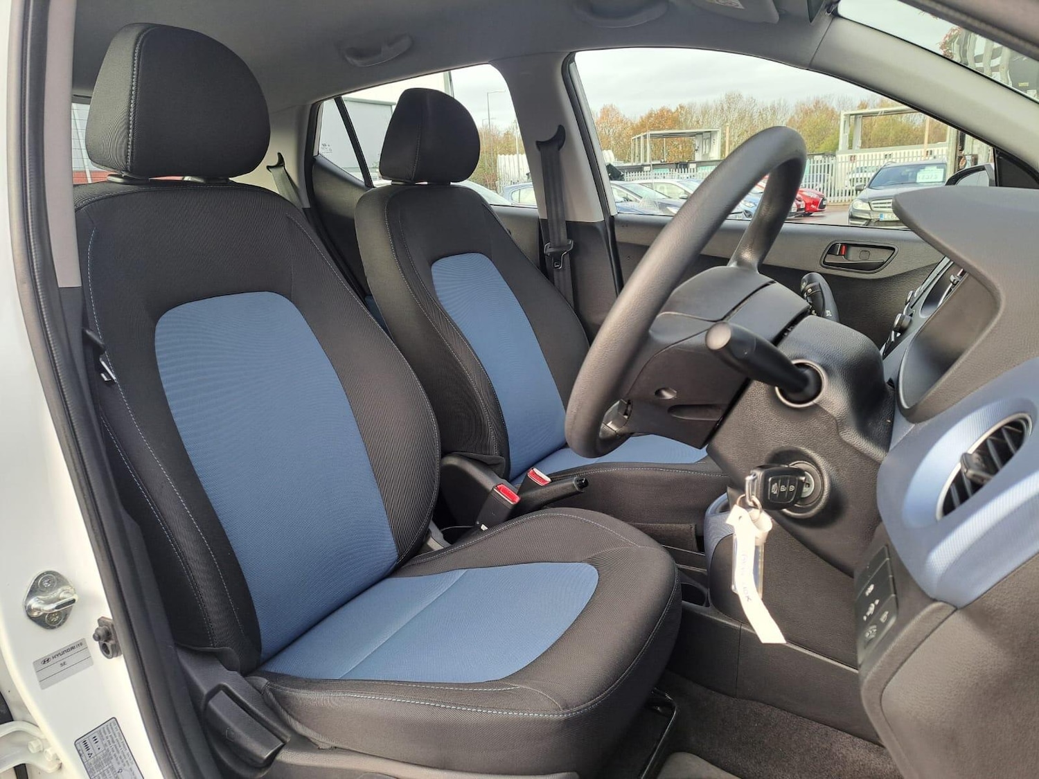 Used Hyundai i10 2015 for sale - 76634186: Photo 11