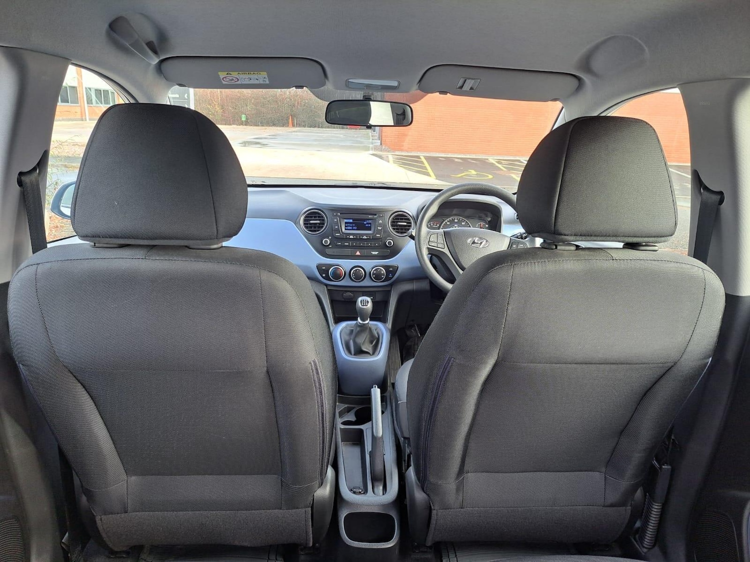 Used Hyundai i10 2015 for sale - 76634186: Photo 31