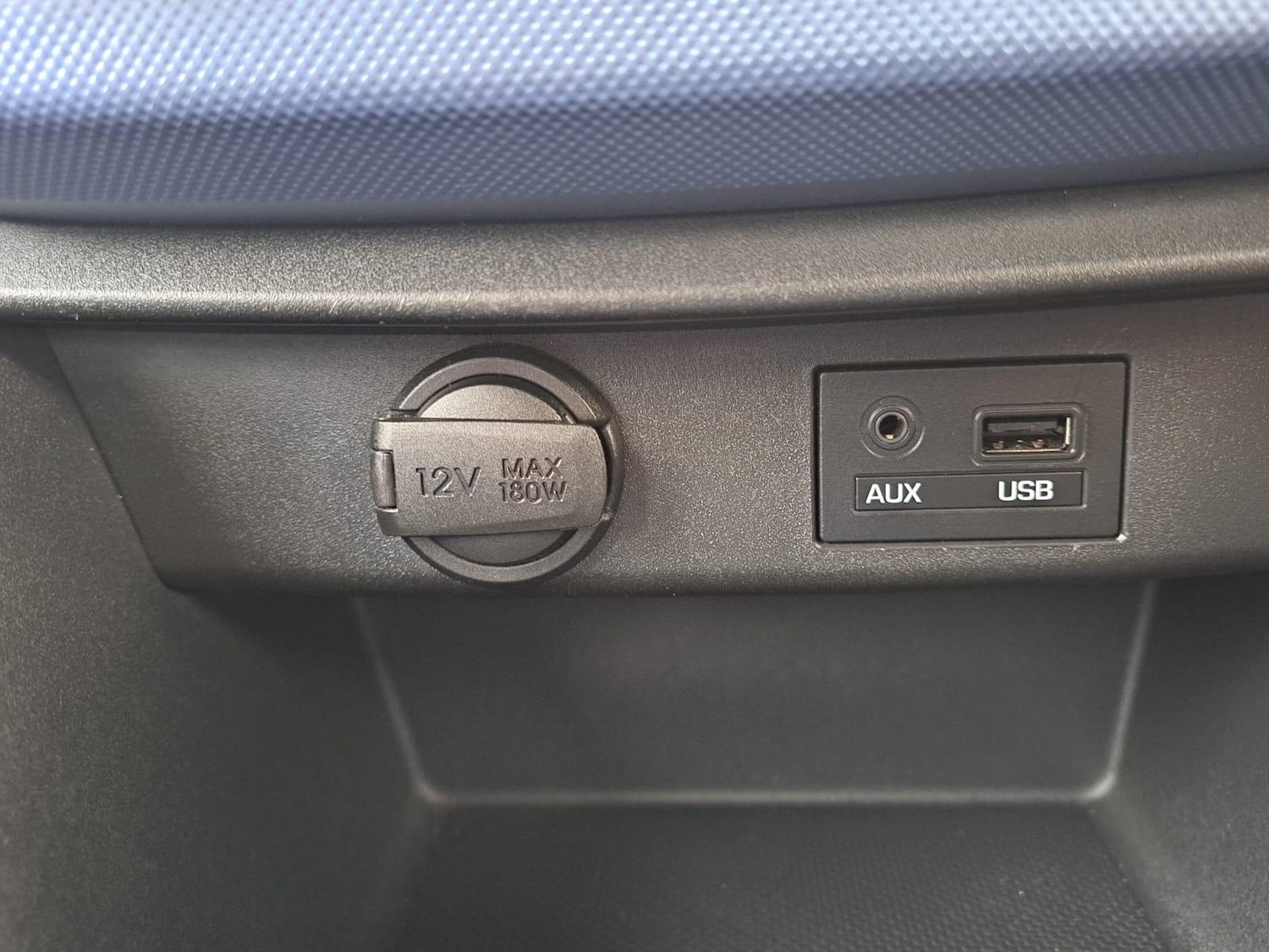 Used Hyundai i10 2015 for sale - 76634186: Photo 37