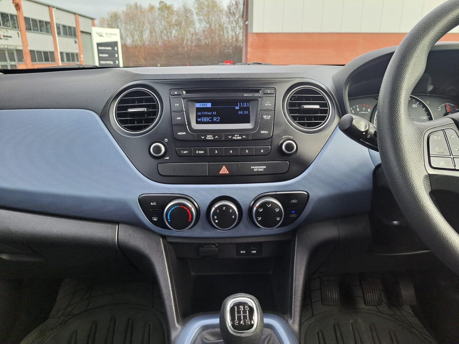 Used Hyundai i10 2015 for sale - 76634186: Photo 39