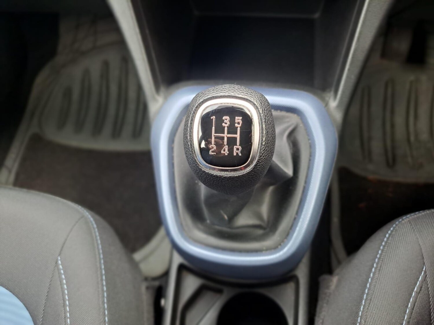 Used Hyundai i10 2015 for sale - 76634186: Photo 40