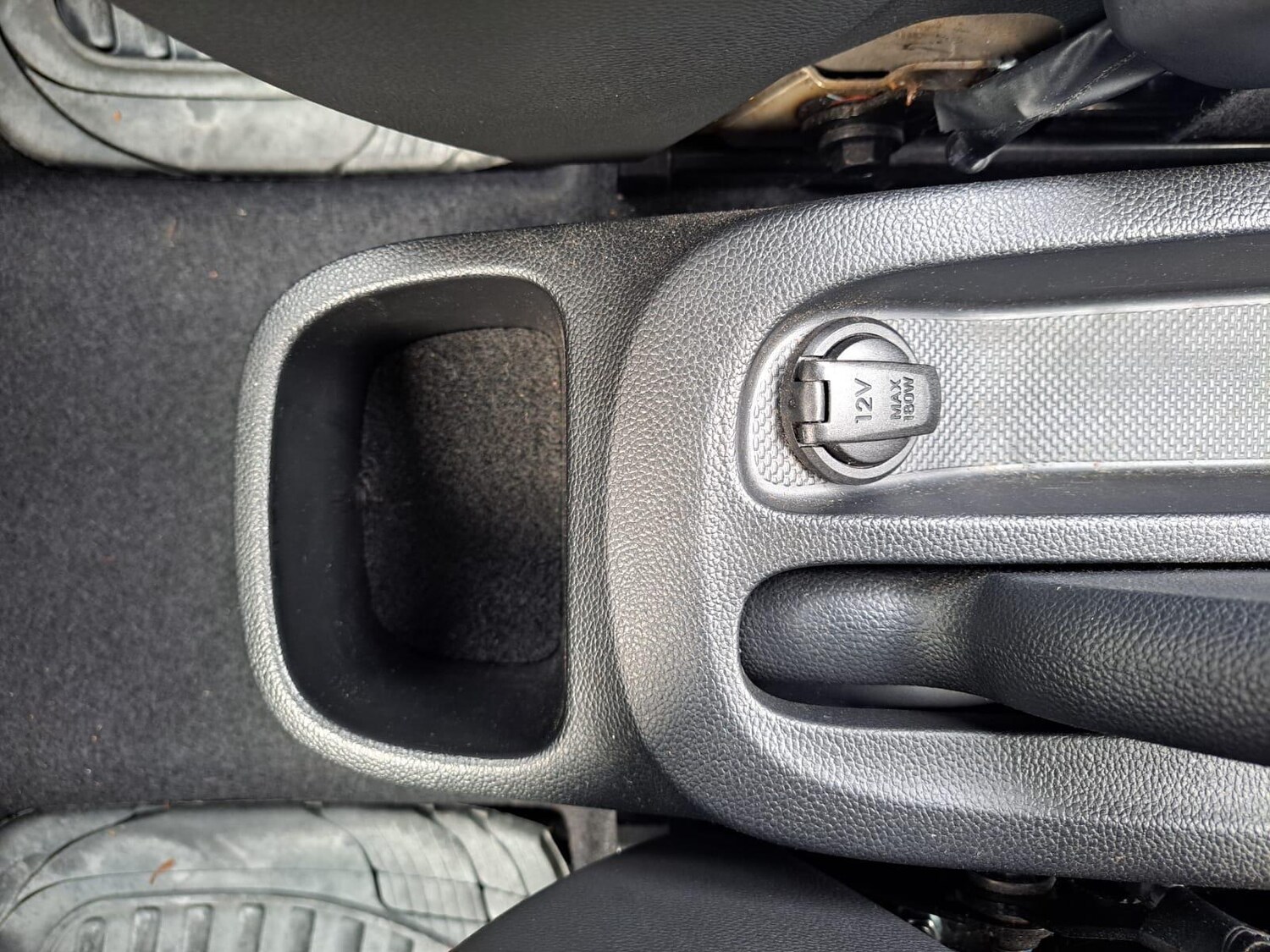 Used Hyundai i10 2015 for sale - 76634186: Photo 44