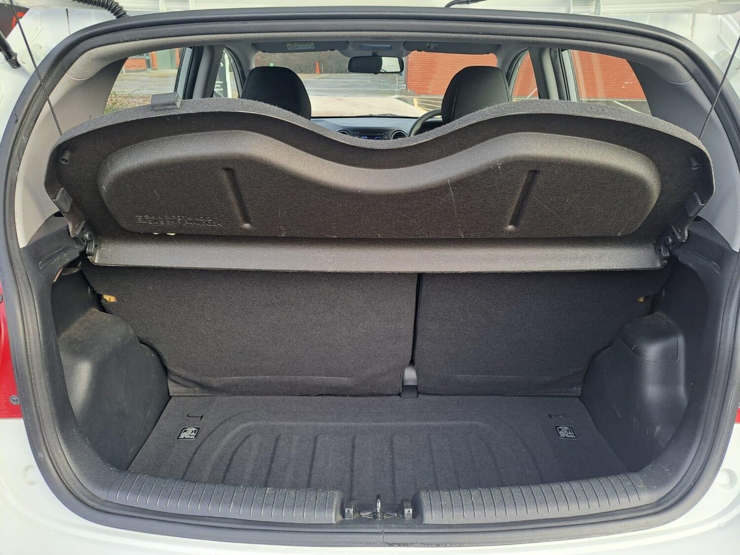 Used Hyundai i10 2015 for sale - 76634186: Photo 50