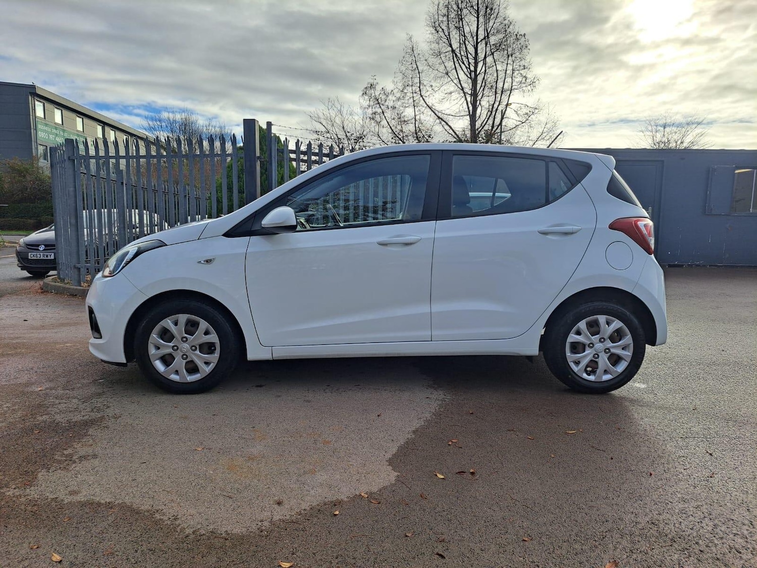 Used Hyundai i10 2015 for sale - 76634186: Photo 7