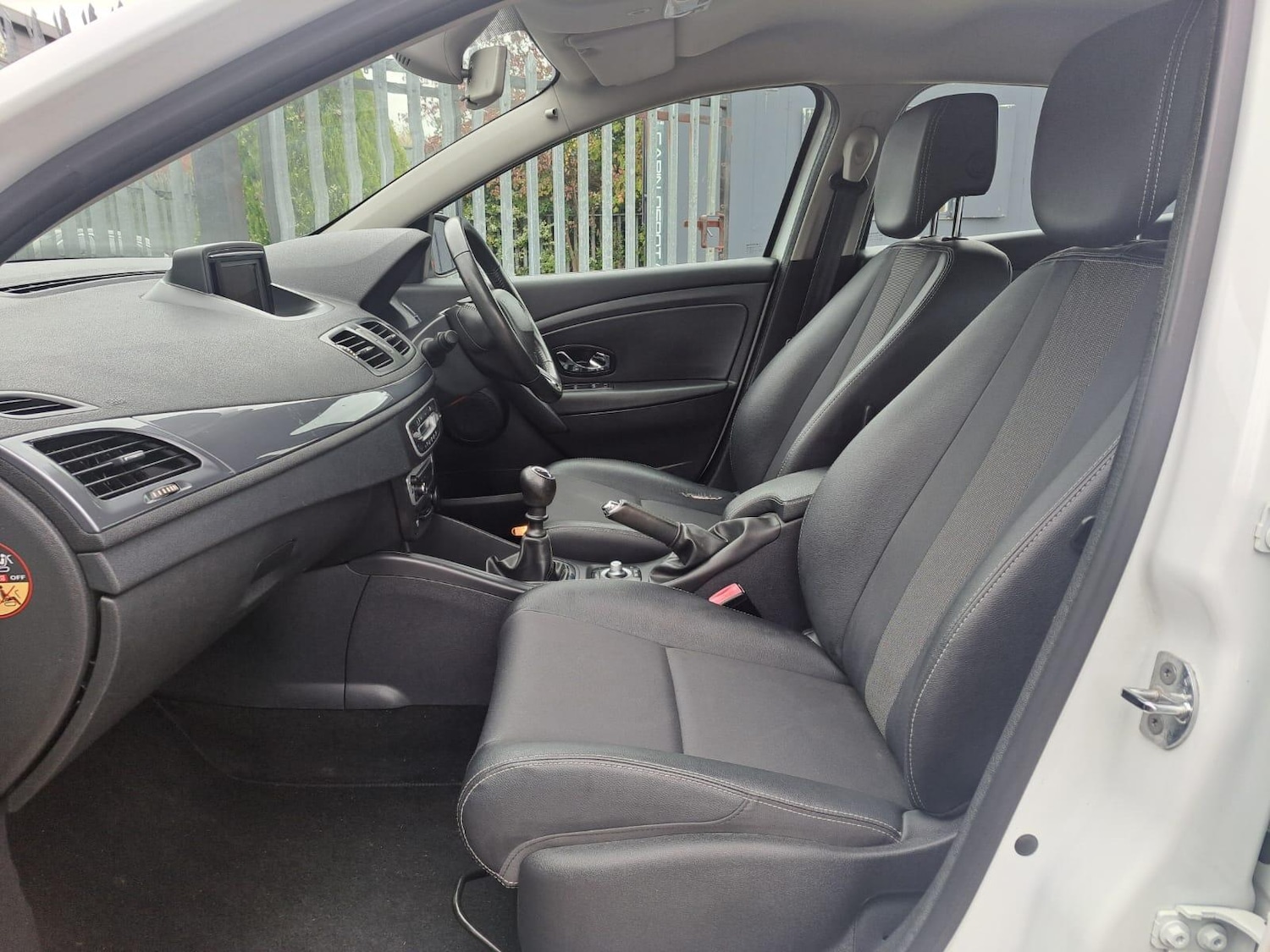 Used Renault Megane 2015 for sale - 76283305: Photo 17