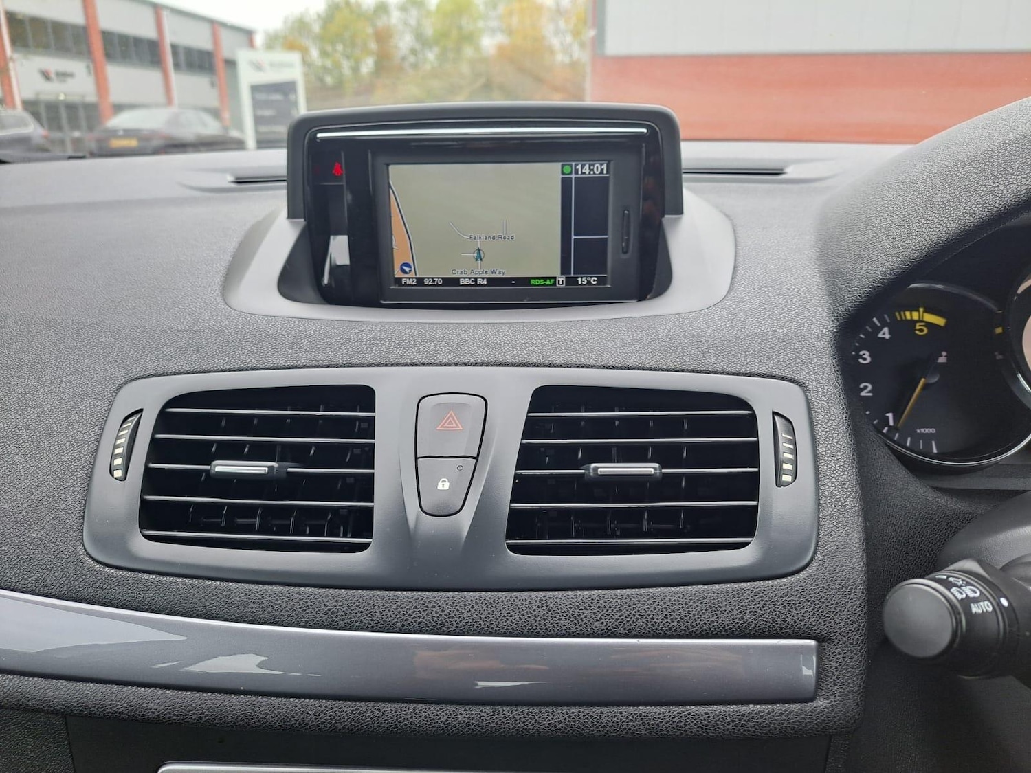 Used Renault Megane 2015 for sale - 76283305: Photo 33