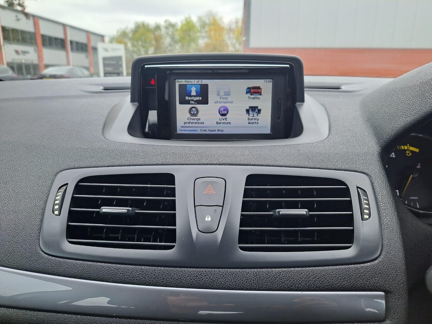 Used Renault Megane 2015 for sale - 76283305: Photo 34