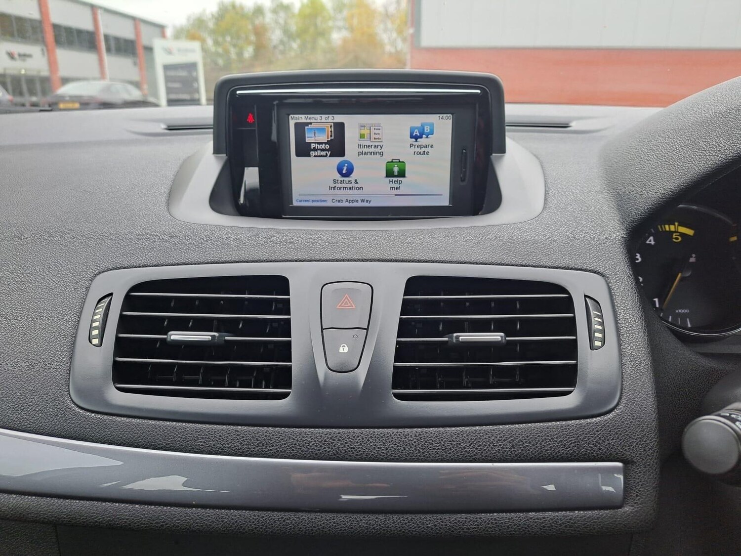 Used Renault Megane 2015 for sale - 76283305: Photo 36