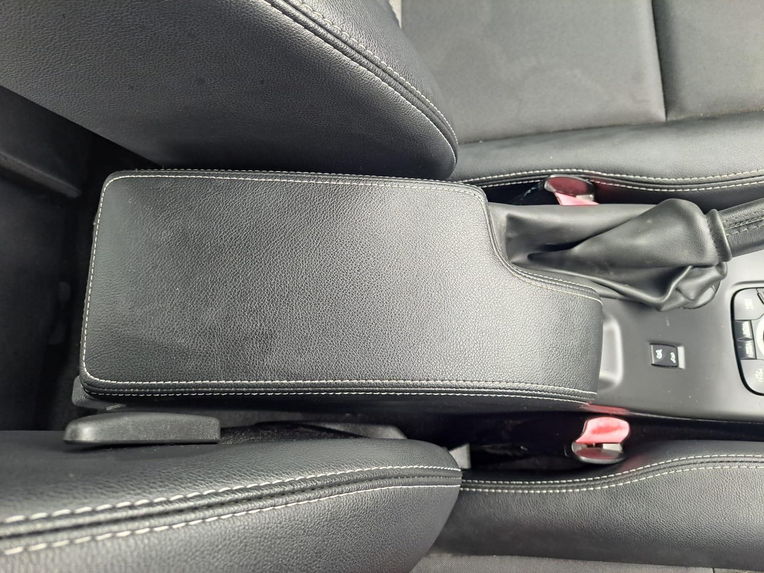 Used Renault Megane 2015 for sale - 76283305: Photo 43