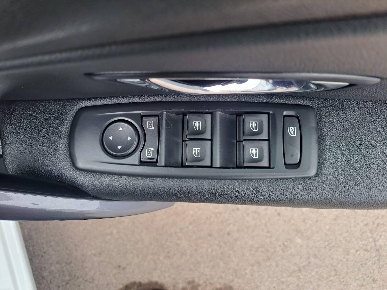 Used Renault Megane 2015 for sale - 76283305: Photo 50