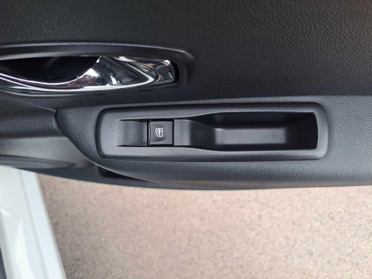 Used Renault Megane 2015 for sale - 76283305: Photo 52