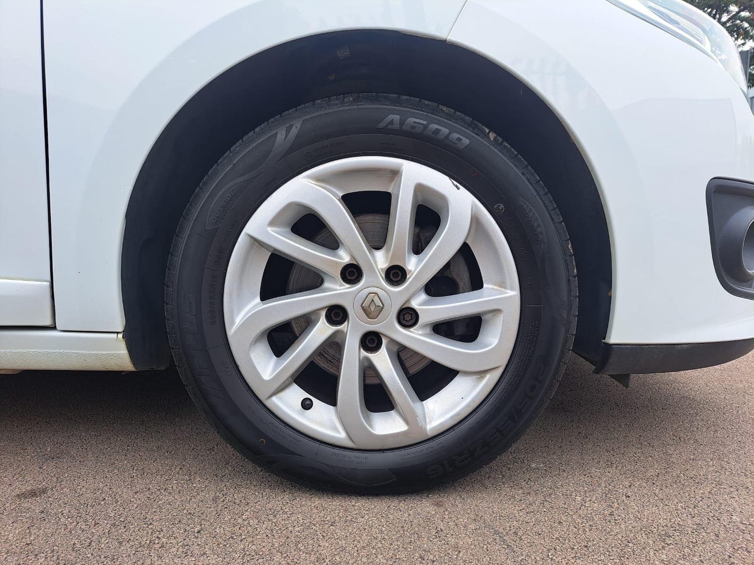 Used Renault Megane 2015 for sale - 76283305: Photo 66