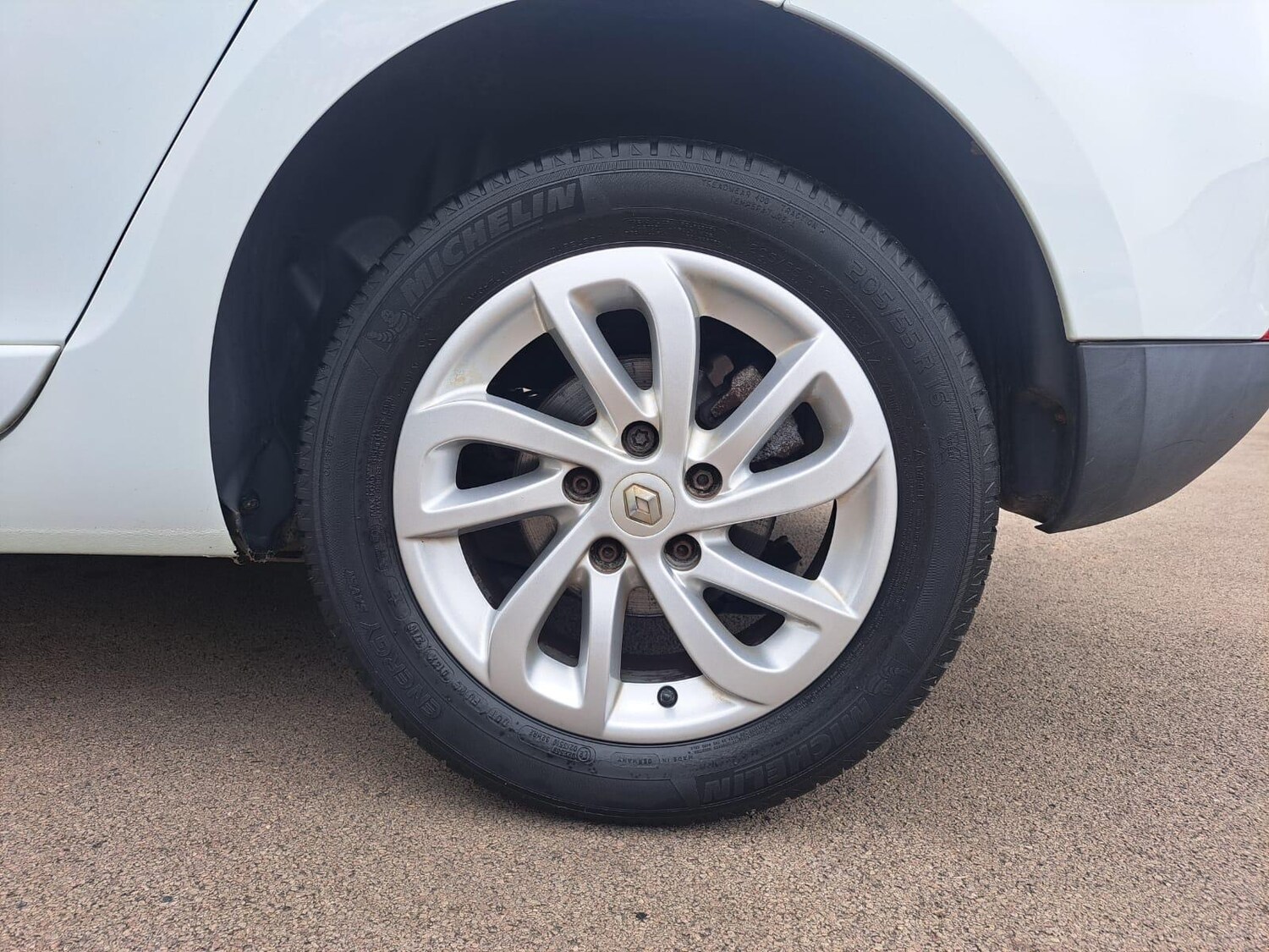 Used Renault Megane 2015 for sale - 76283305: Photo 68