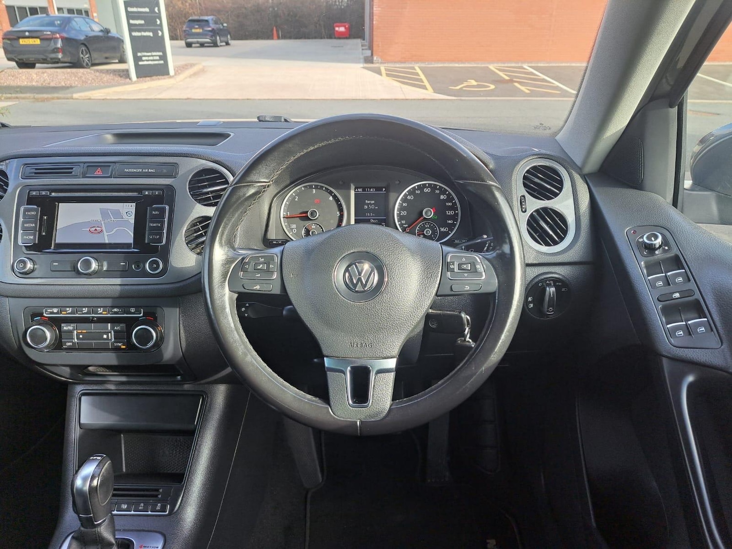 Used Volkswagen Tiguan 2013 for sale - 76584061: Photo 22
